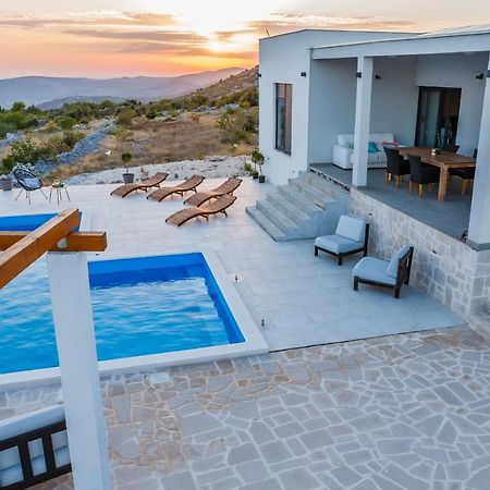 Vrsine Villa Zlatno Sunce In The Hills Near Trogir מראה חיצוני תמונה