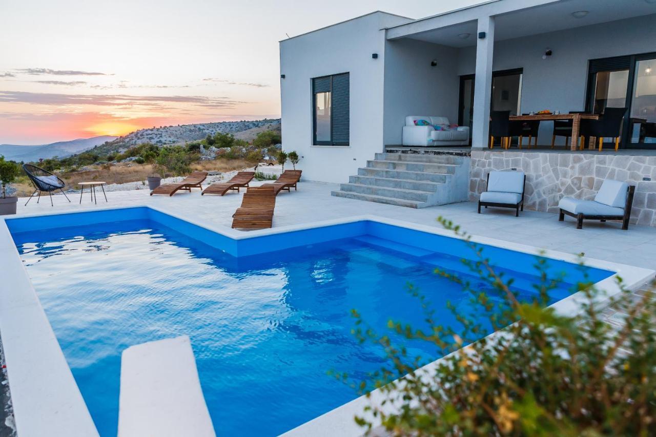 Vrsine Villa Zlatno Sunce In The Hills Near Trogir מראה חיצוני תמונה