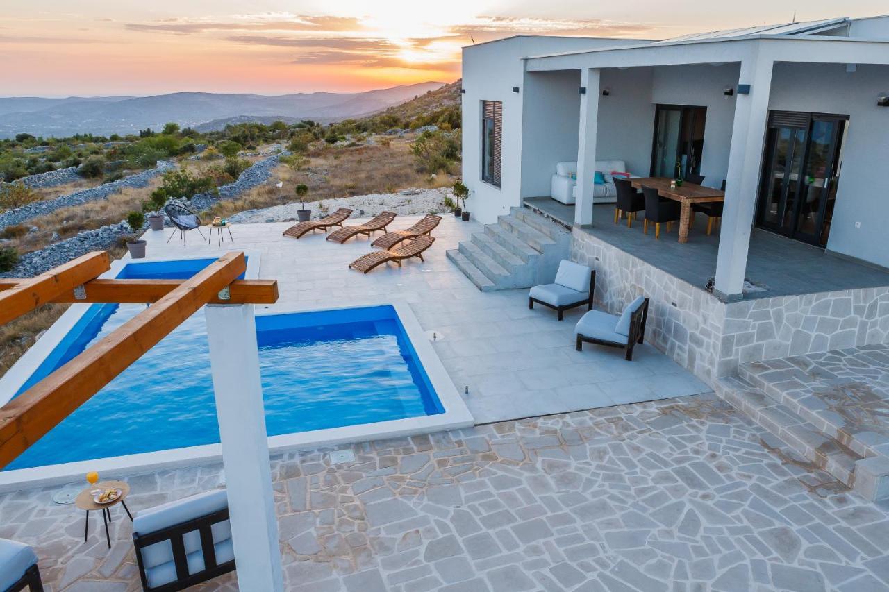 Vrsine Villa Zlatno Sunce In The Hills Near Trogir מראה חיצוני תמונה