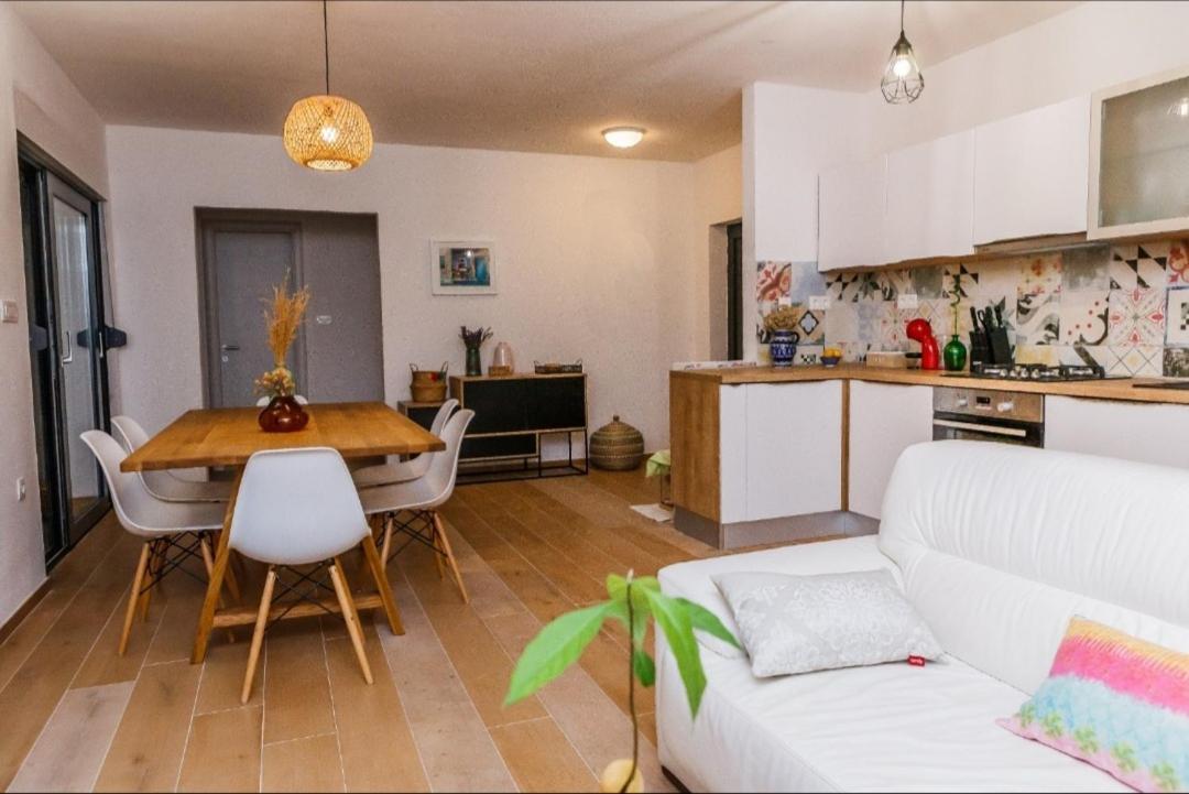 Vrsine Villa Zlatno Sunce In The Hills Near Trogir מראה חיצוני תמונה